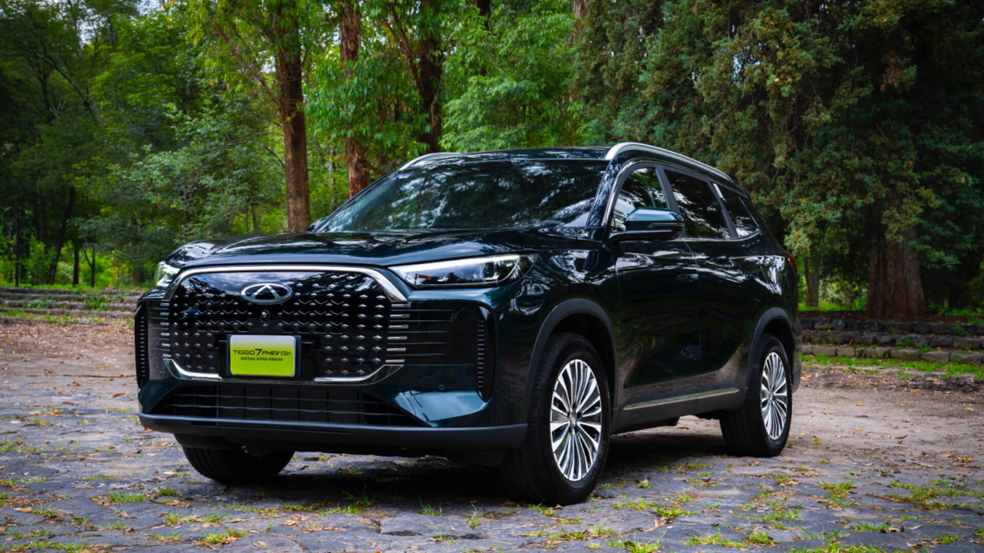 Post CHIREY TIGGO 8 PHEV CSH 2026: Movilidad Híbrida para Familias y Empresas