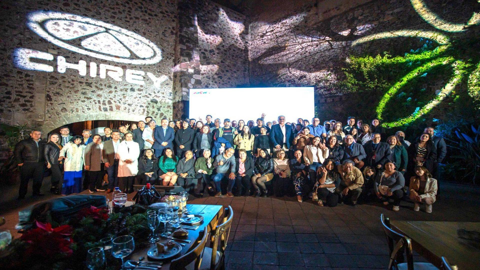 Chirey Motor México celebra cena navideña familiar con clientes “With Chirey With Love”