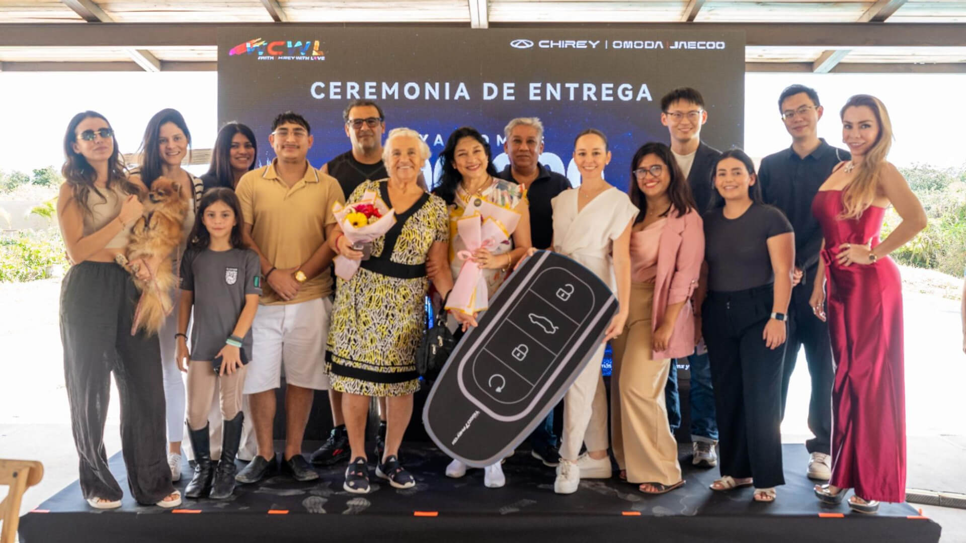 Post Concluyen con éxito la Ceremonia de Entrega de CHIREY OMODA JAECOO en Cancún y la conmemoración del hito de los 100,000 propietarios en México